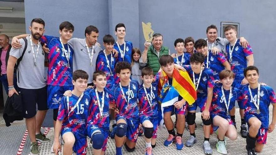 El infantil de Conqueridor, campeón autonómico y al campeonato de España con una trayectoria inmaculada