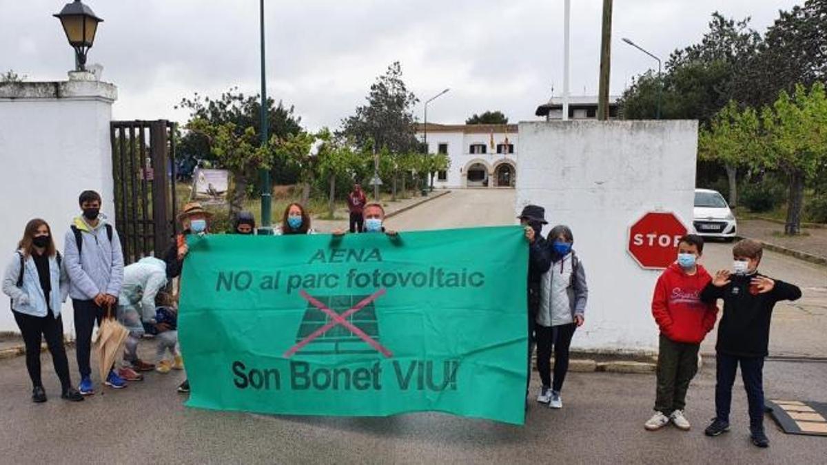 Protesta organizada por los vecinos en Son Bonet
