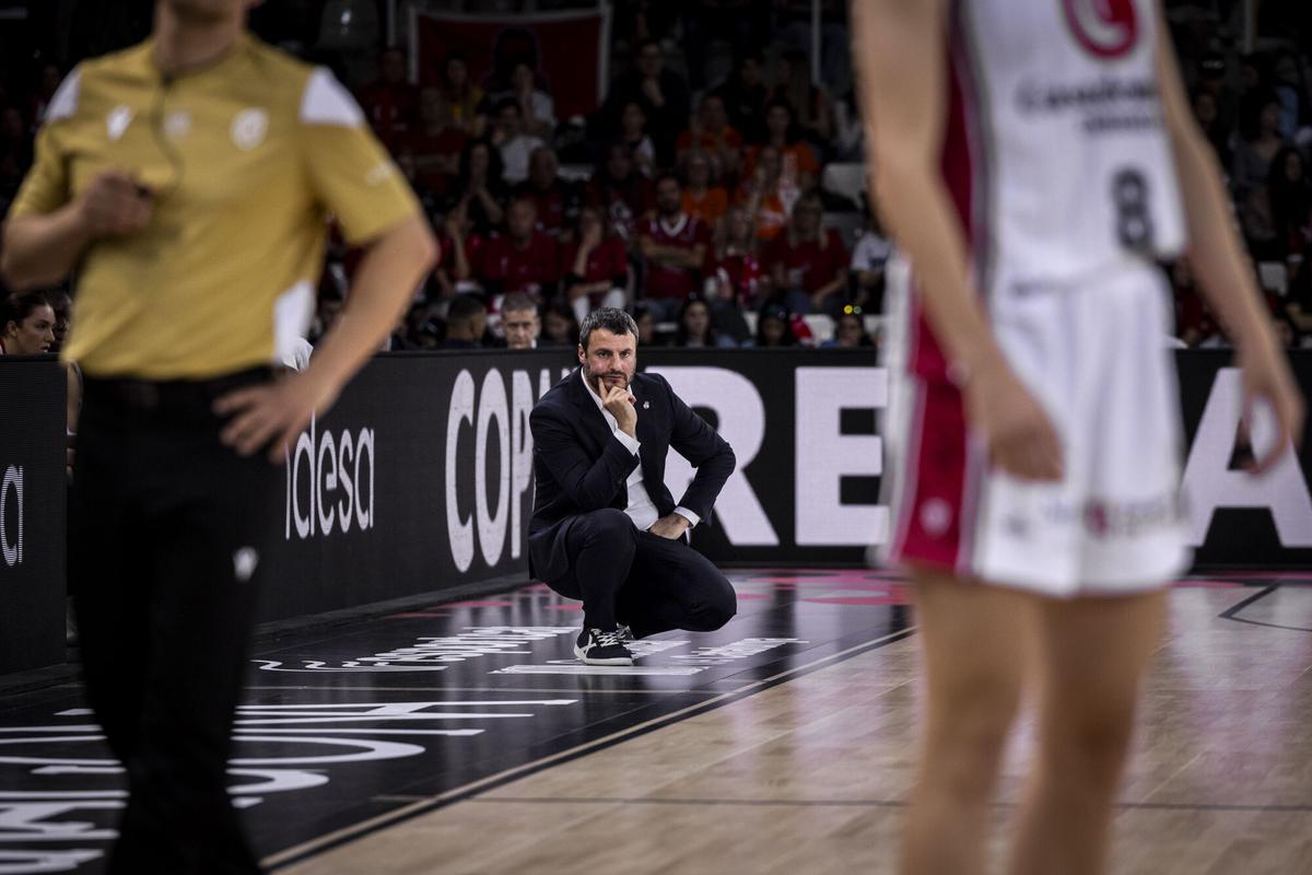 CASADEMONT ZARAGOZA - VALENCIA BASJET DE SEMIFINALES DE LA COPA DE LA REINA