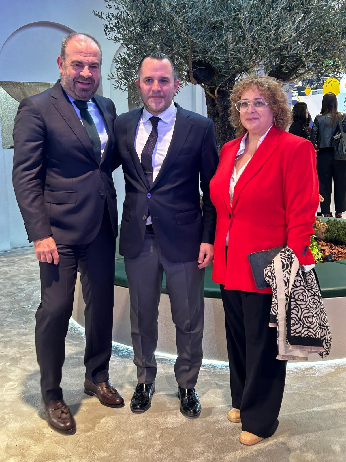 Gabriel Escarrer, Javier Vich y María José Aguiló.