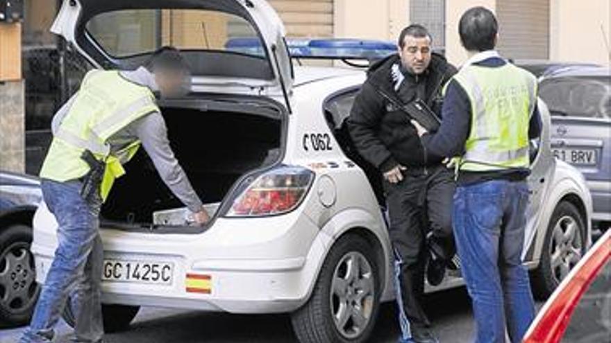 Detenida una pareja de Castellón por vender coca en un piso franco