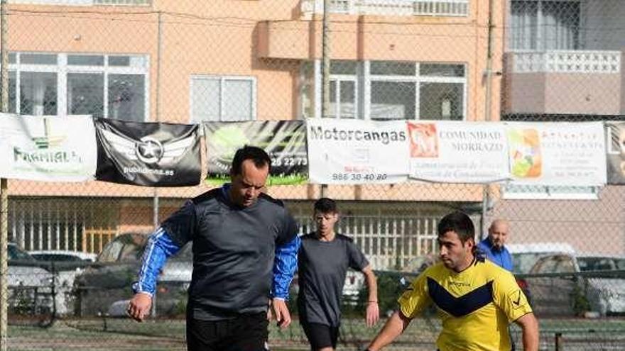 Un duelo anterior del Kenyata de Cangas. // Gonzalo Núñez