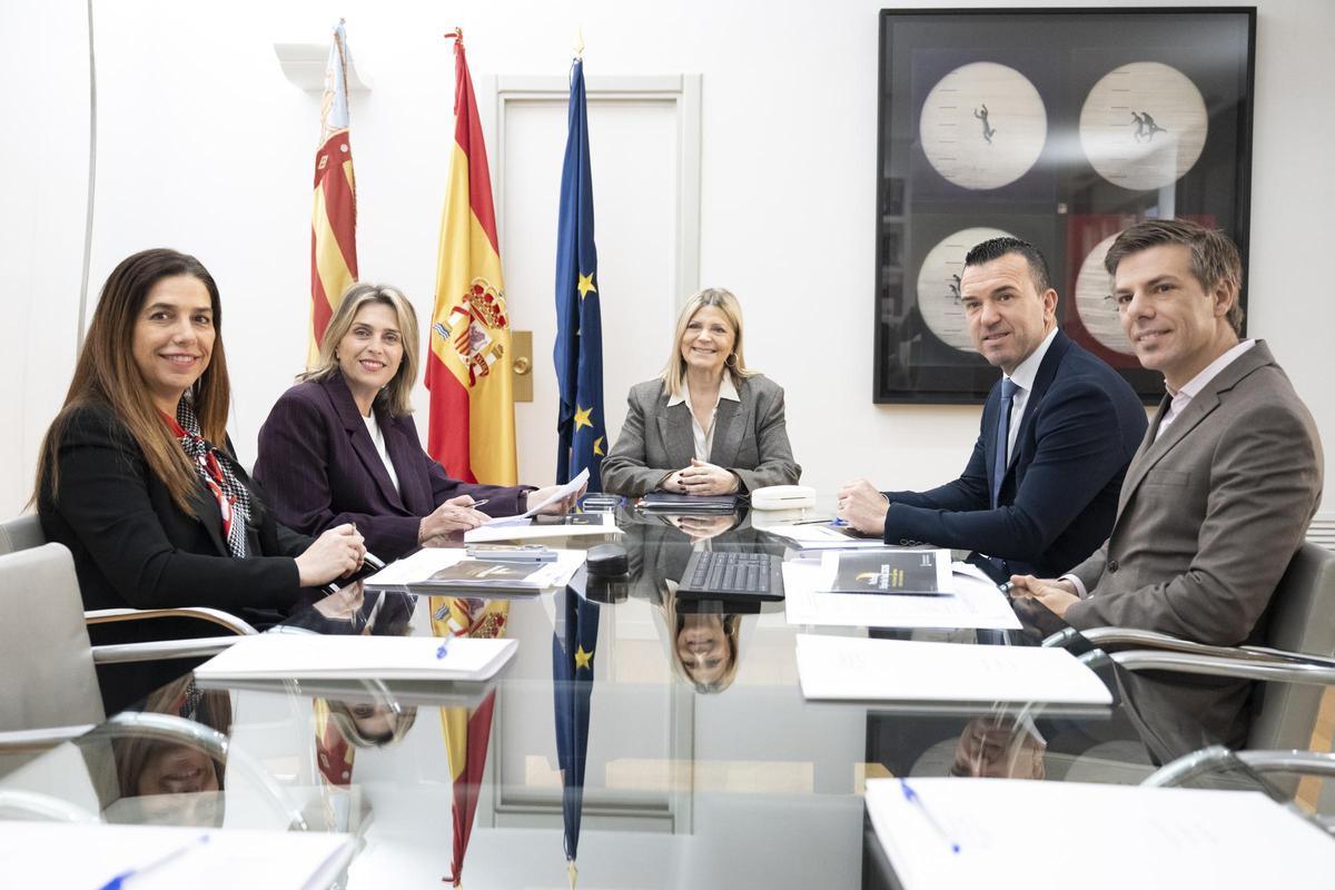 Cumbre hoy en València.