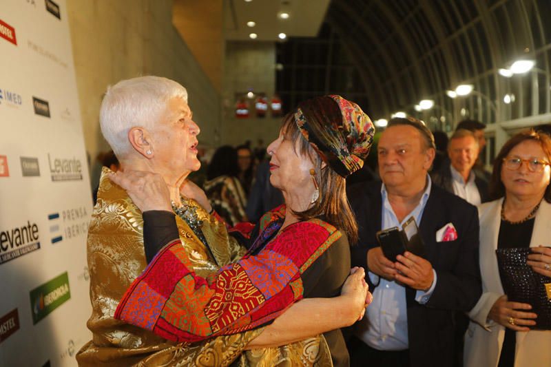 Lola Salvador y Carmen Alborch