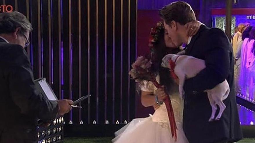 Gran Hermano arrancó con boda.