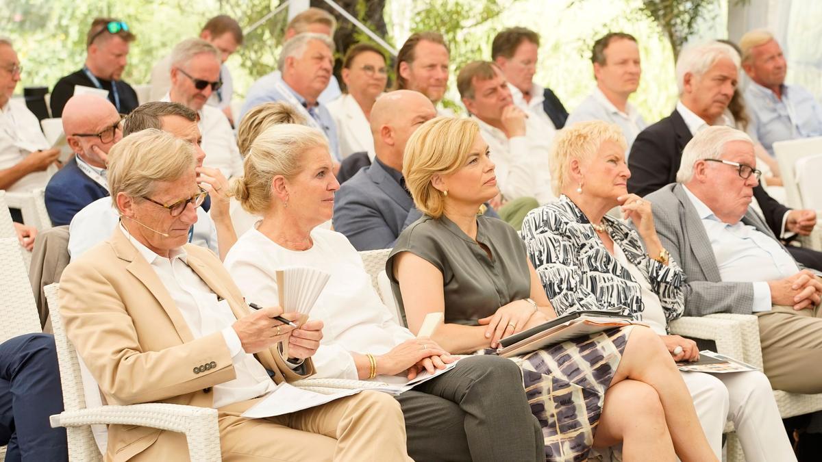 Das Publikum beim Wirtschaftsforum Neu Denken.