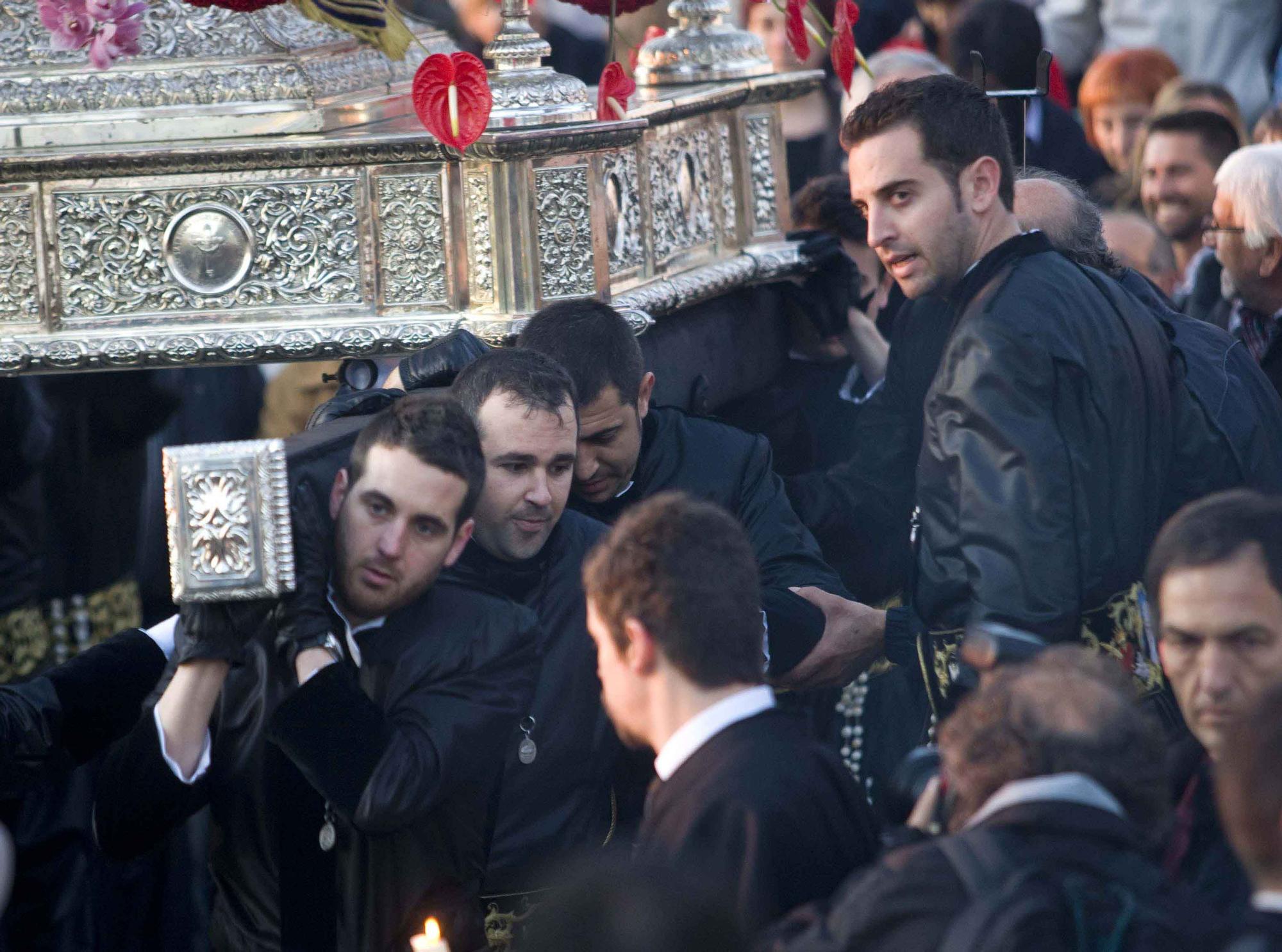 Vuelve a los últimos Viacrucis de la Semana Santa de Sagunt.