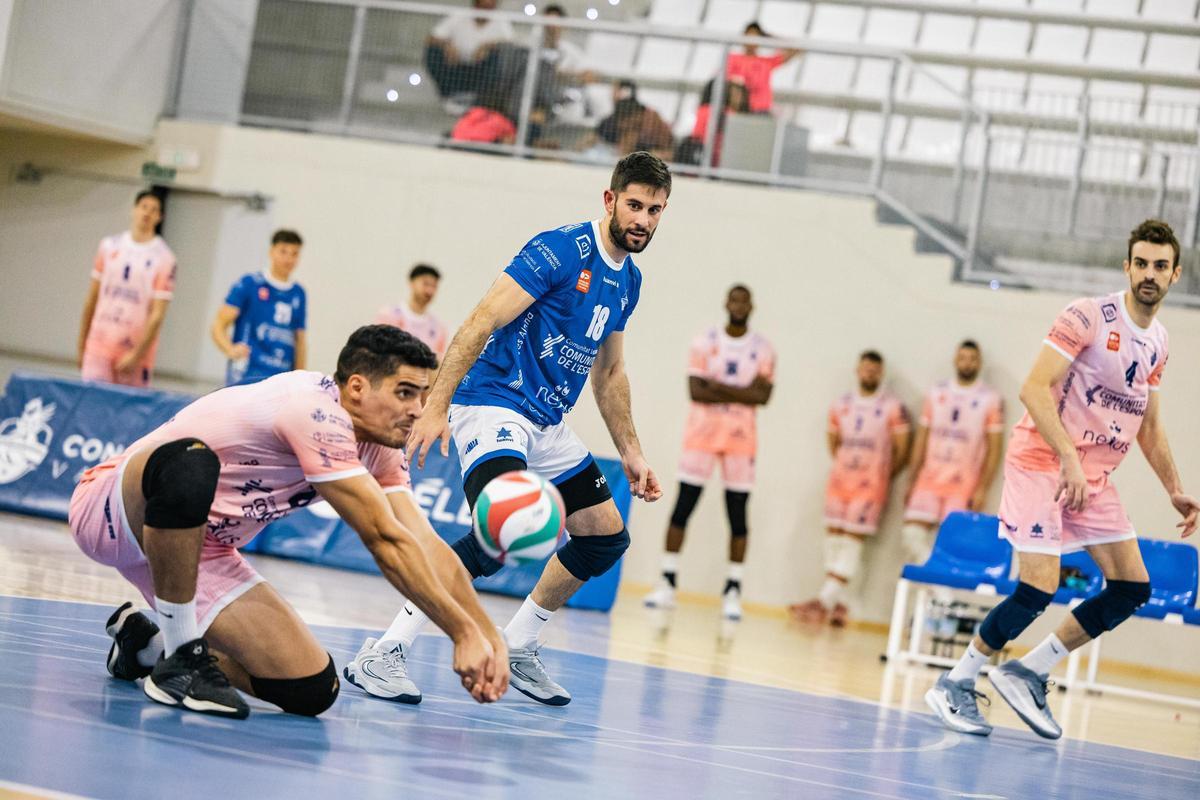 VOLEIBOL: El Léleman Conqueridor se lleva el derbi de la Comunitat ...
