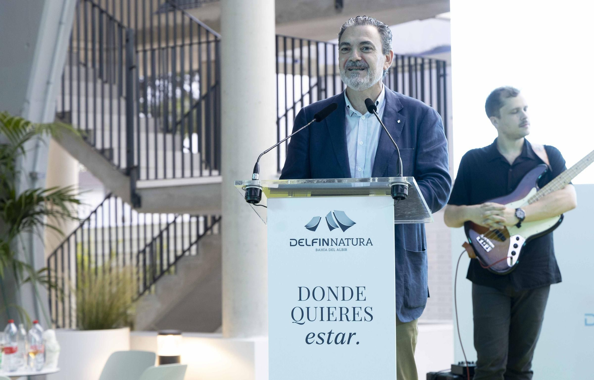 Espectacular inauguración de Delfin Natura en El Albir