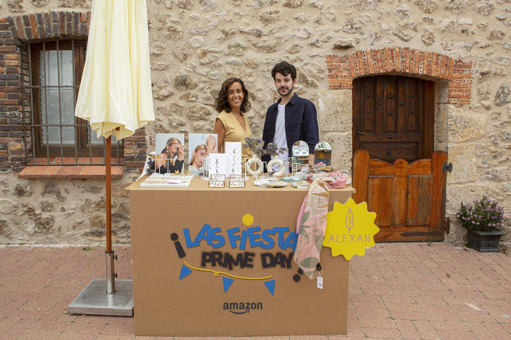 Mercado de pequenos negocios "Espana a un Clic" en Sotosalbos (Segovia)