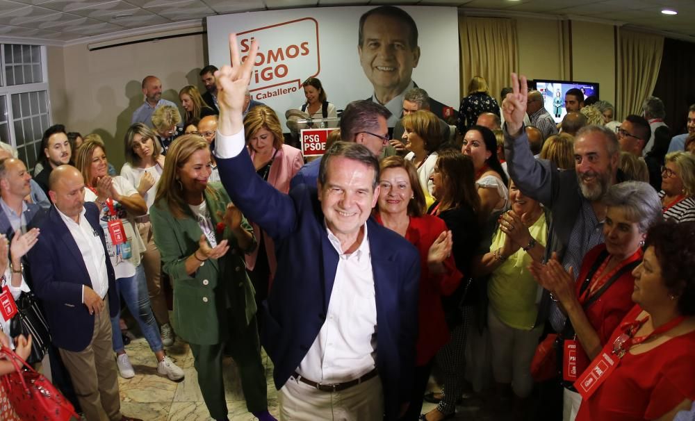 Abel Caballero celebra la mayoría absoluta en Vigo