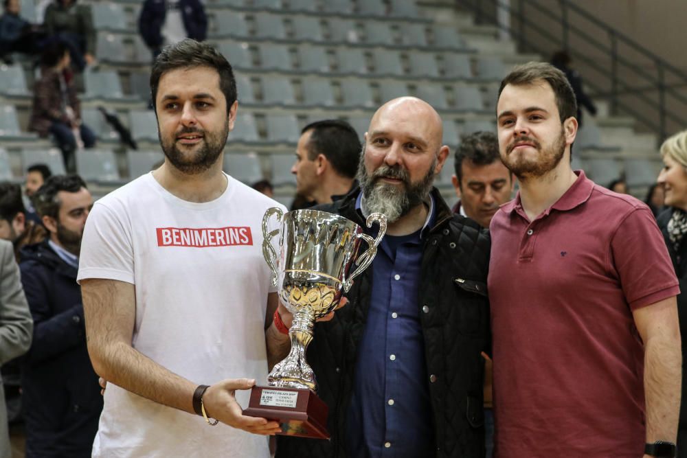 Los Moros y Cristianos de Alcoy celebran su Trofeo Filaes 2019