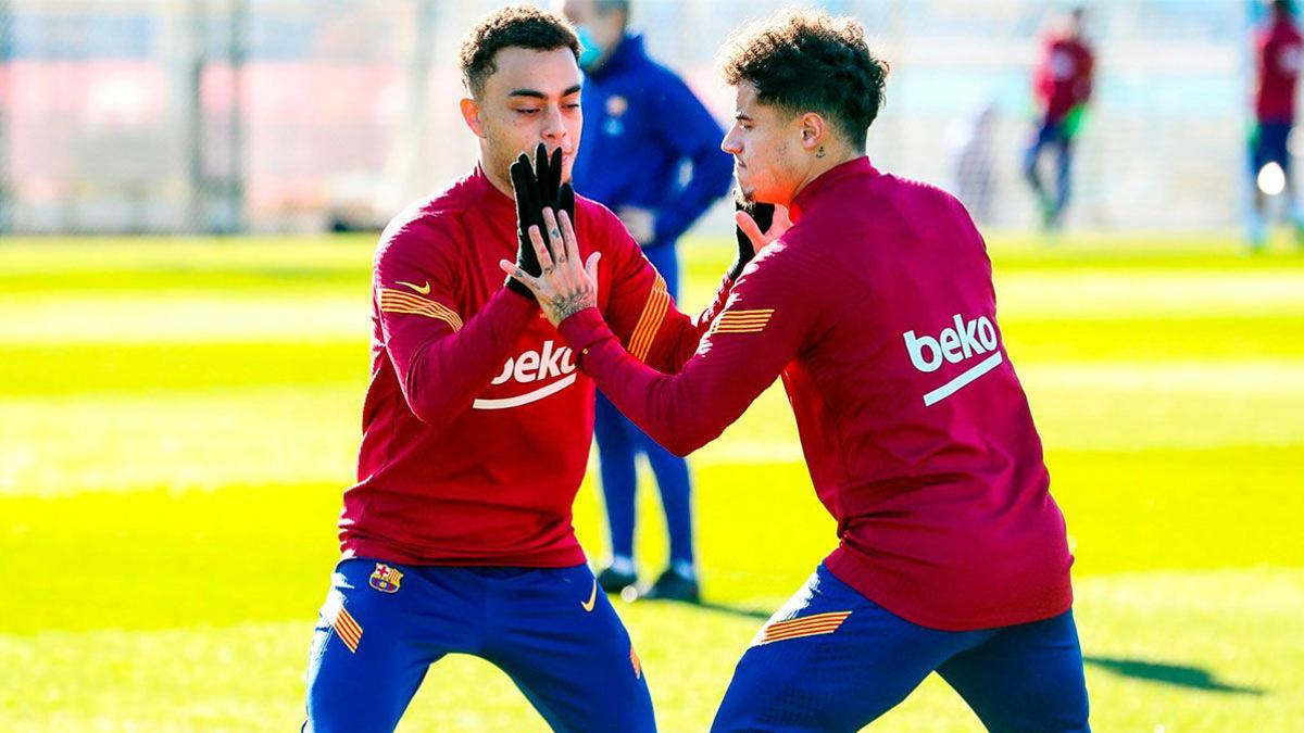 Último entrenamiento del Barça antes del partido ante la Real Sociedad