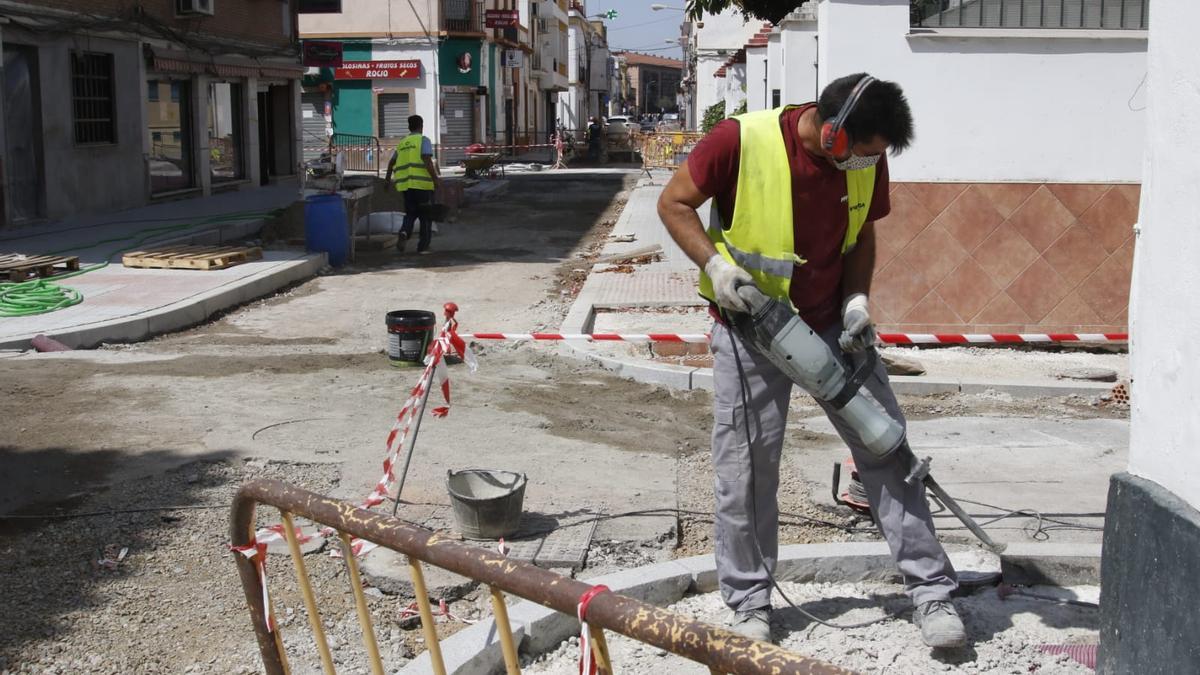 Obras en la calle Colombia, en la Huerta de la Reina