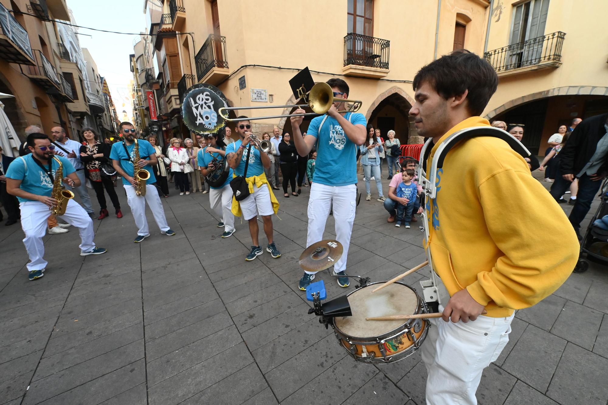 Búscate en las fotos del último sábado de fiestas de Vila-real