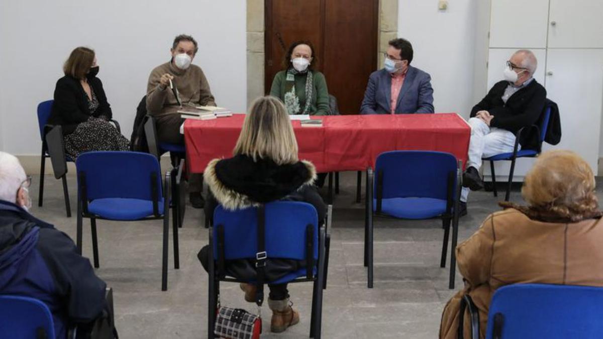 Presentación de un libro sobre el Oriente | JUAN PLAZA