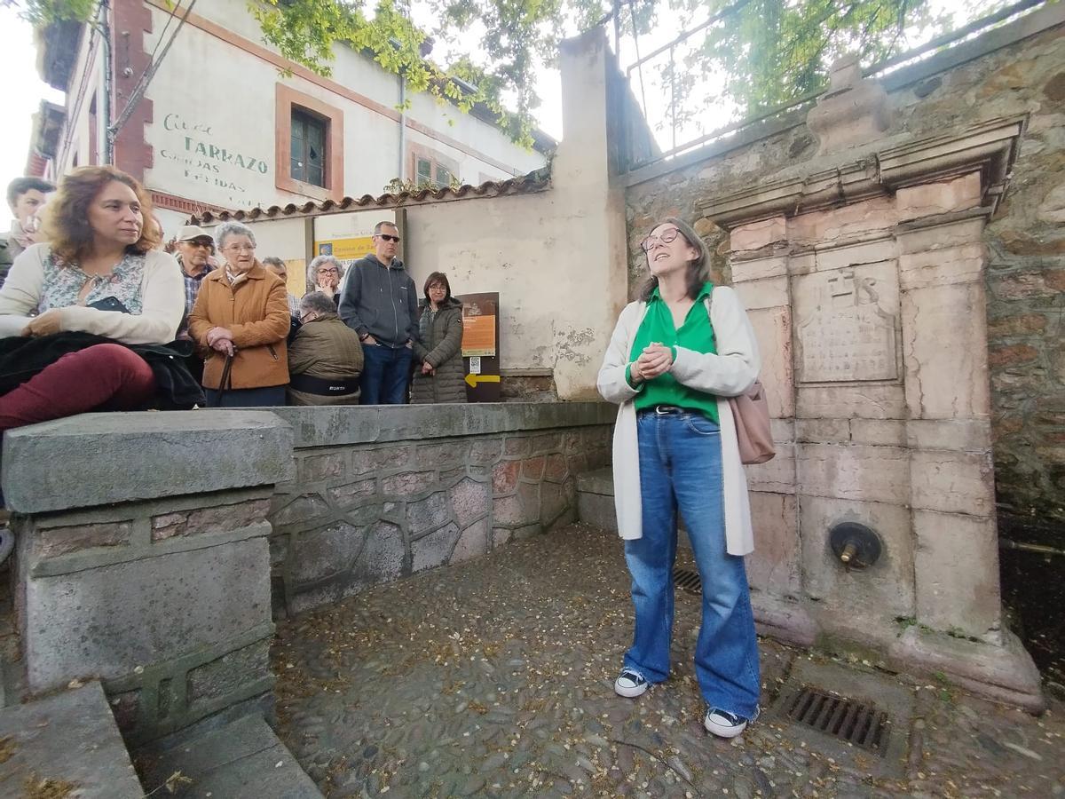 Grado estrena la "Ruta del Agua" con una afluencia masiva a la visita guiada, en imágenes