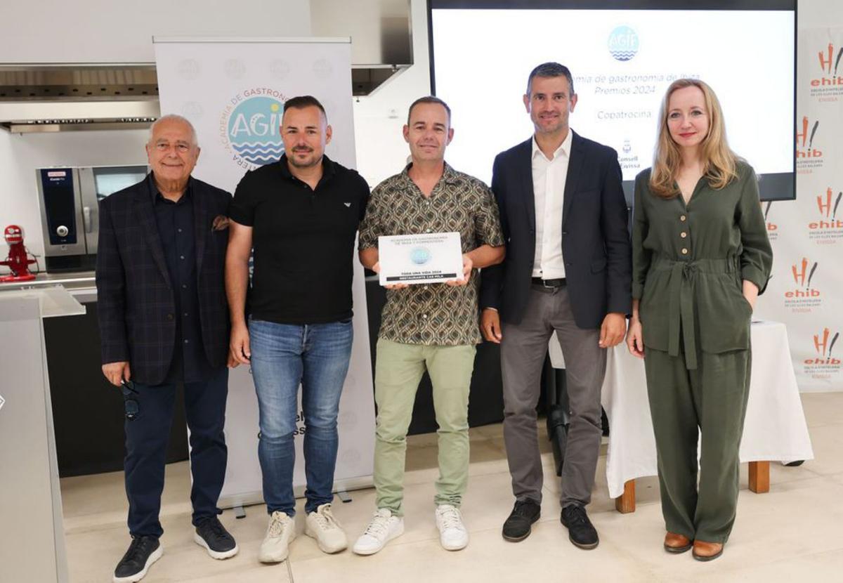 Los hermanos Rafael y Toni Serra de Cas Milà, premiados por ‘toda una vida’.
