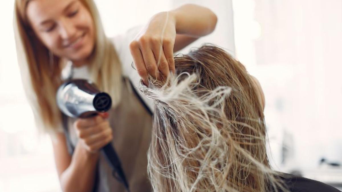 Estas navidades, convierte tu melena en el centro de todas las miradas de la mano de los mejores estilistas de Avilés