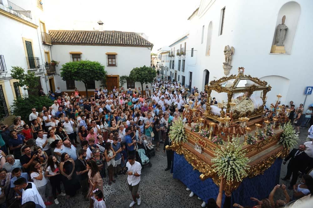 La Virgen de Acá vuelve a las calles del Alcázar Viejo