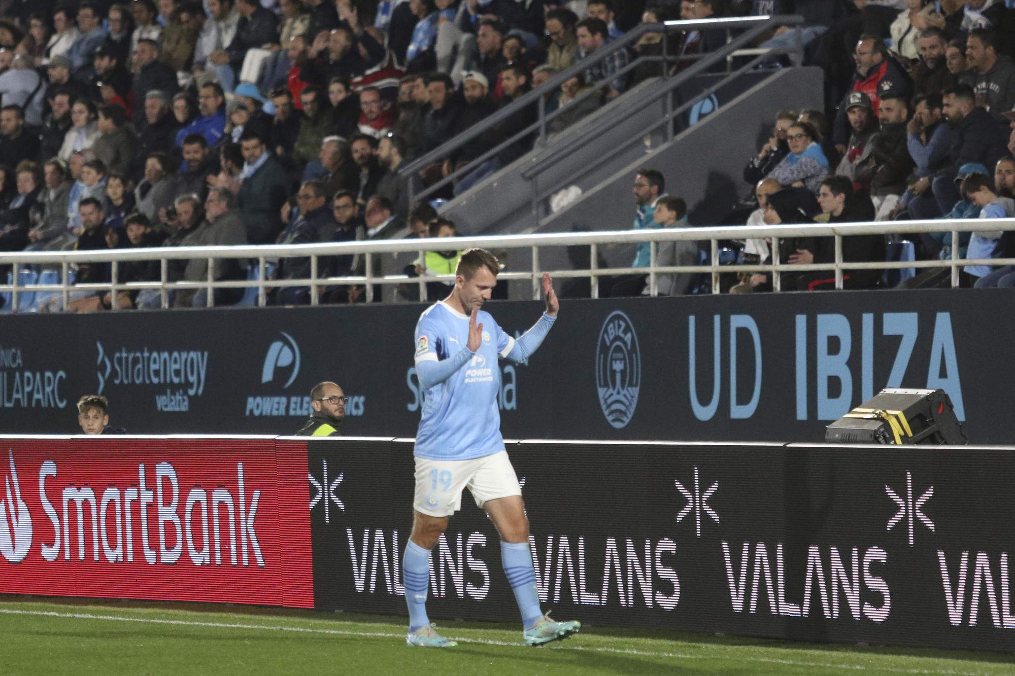 Galería de fotos del partido de la UD Ibiza - Villareal B