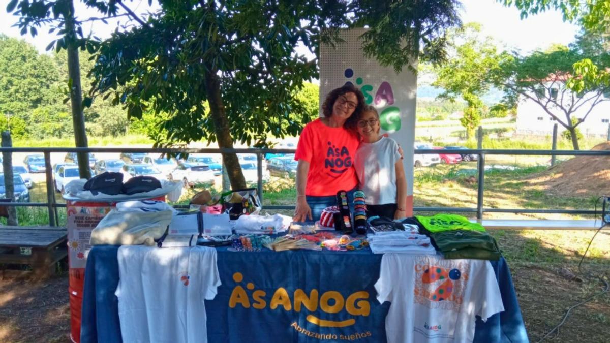 Asanog contará con una mesa informativa en la foliada solidaria de hoy en San Xurxo de Vea, A Estrada.