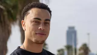 Sergiño Dest: "En el Barça acabé perdiendo la confianza en mi fútbol"