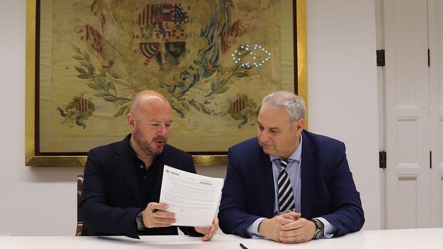 La Diputación de Valencia y Cajamar firman un préstamo a largo plazo por 15 millones de euros