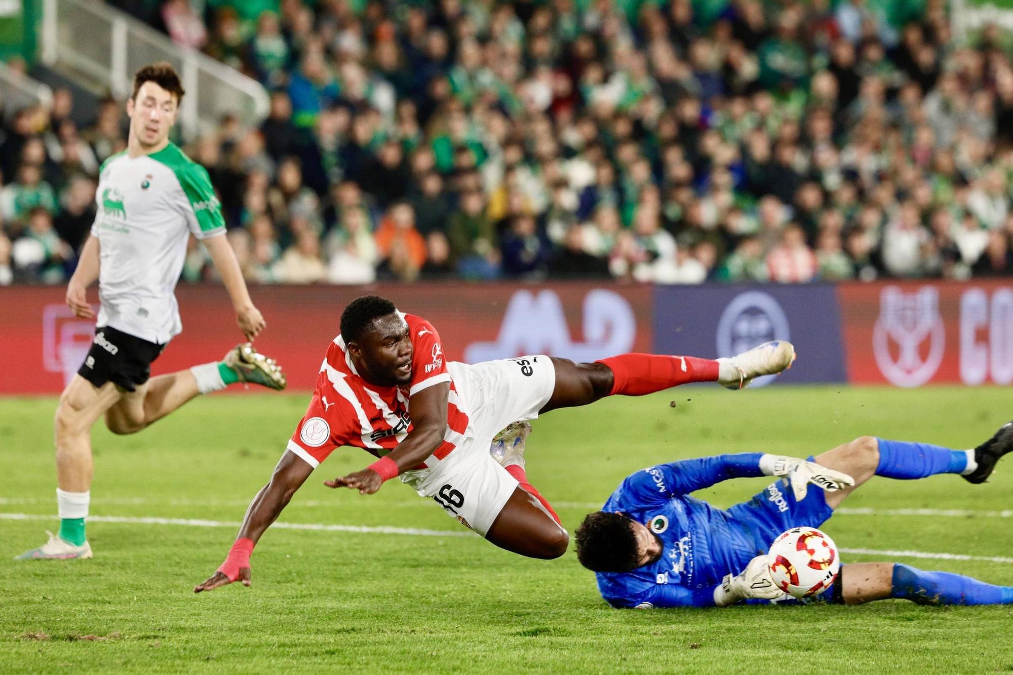 Así fue (en imágenes) el partido de Copa Racing-Sporting, y el viaje de la Mareona