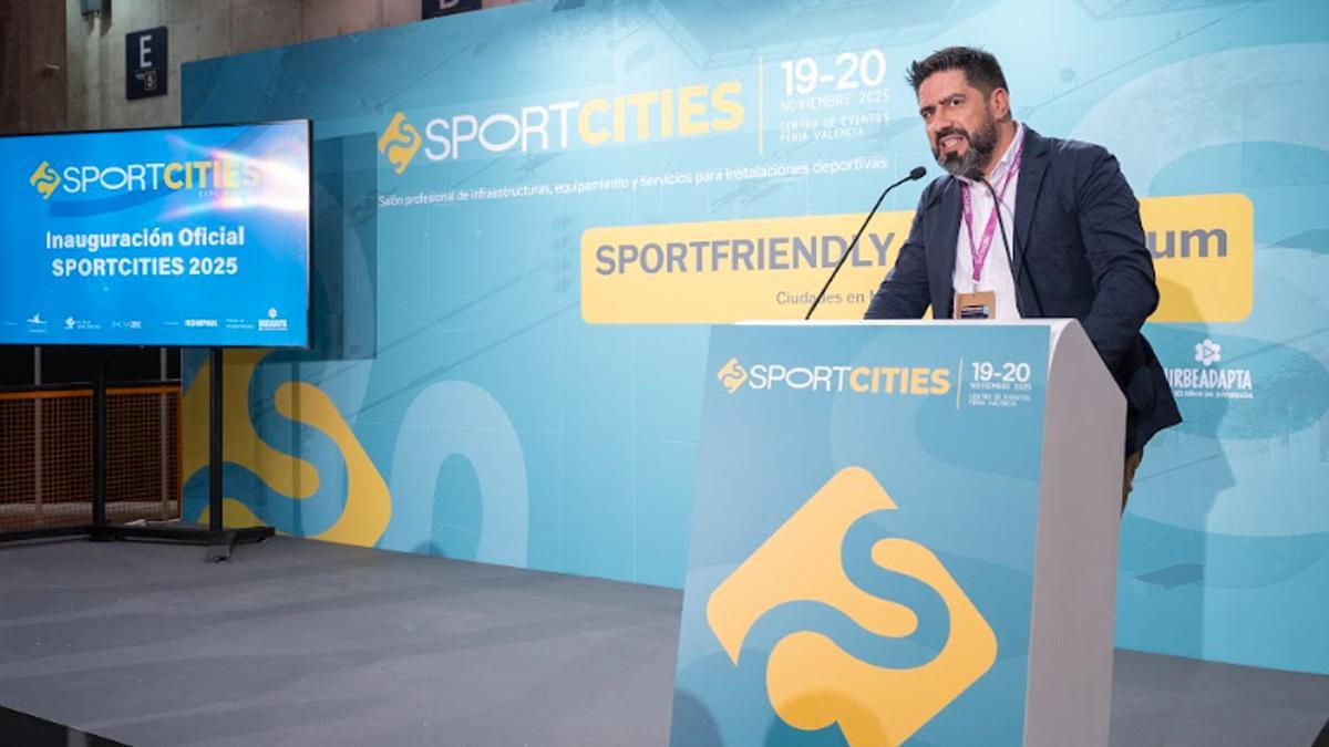 Raúl Calleja, director de SPORTCITIES, durante el evento en Valencia