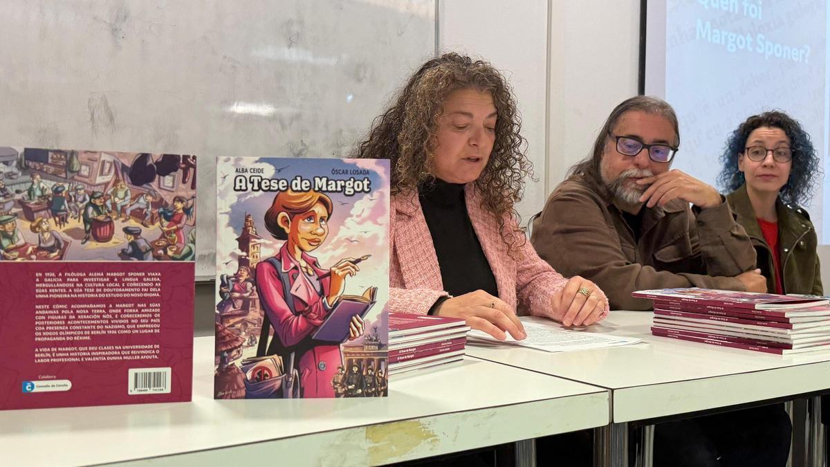 Pola esquerda, Nucha Brión, Óscar Losada e Alba Ceide.