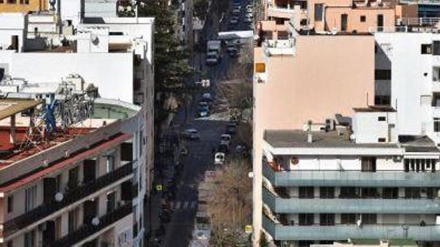 Vista parcial de la ciudad de Eivissa desde la muralla.