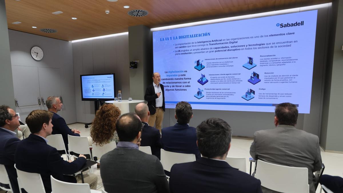 alarmEl HUB Sabadell acoge una sesión sobre la inteligencia artificial