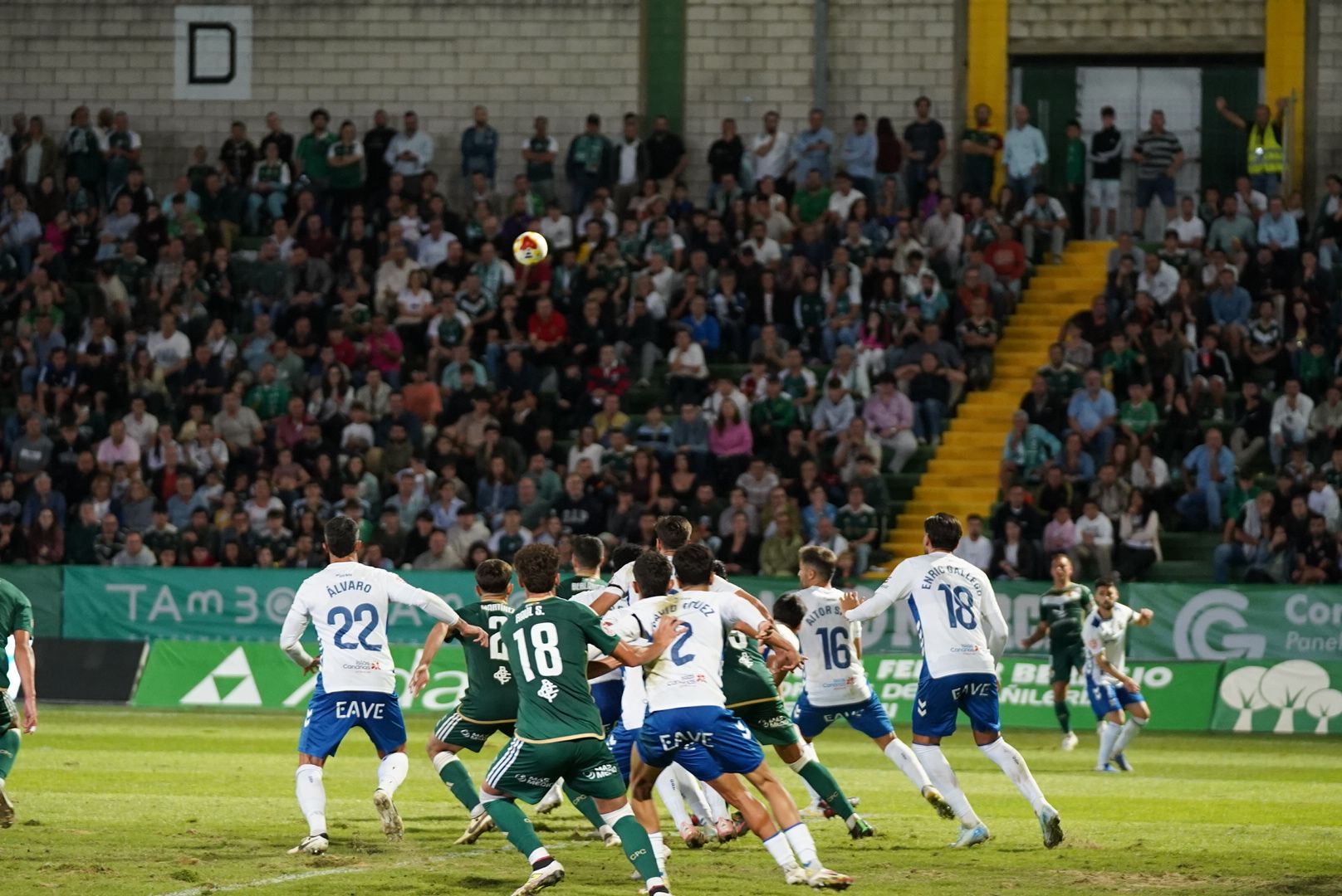 Las imágenes del Cacereño-Tenerife