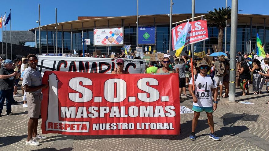 Inicio de la manifestación del 20-O en Expomeloneras, Gran Canaria