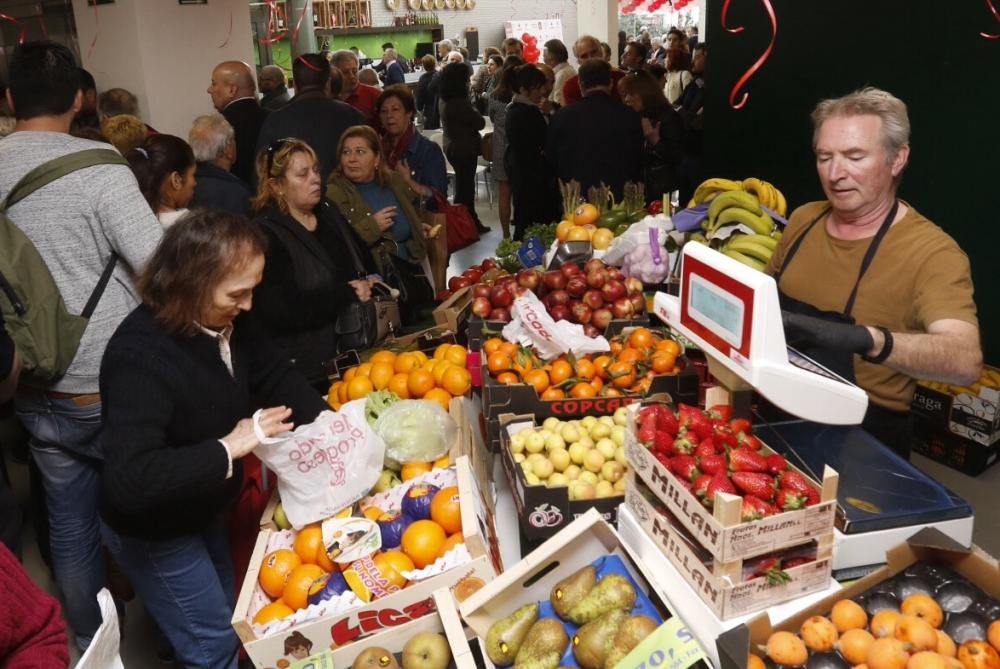 El mercado del Progreso reabre sus puertas