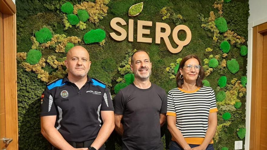 Iván Fernández, nuevo comisario de la Policía Local de Siero: "Mi objetivo es hacer del cuerpo el mejor de España"