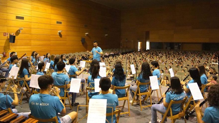 A Emusi ofrece concertos didácticos aos escolares