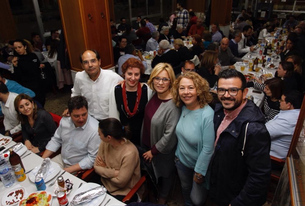 Cena de apoyo a Carmen Contelles en Sedaví