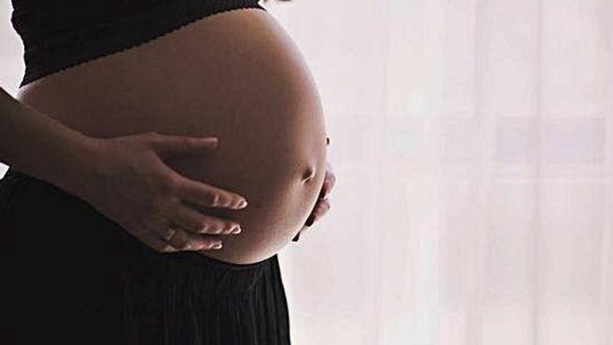 Declaran nulo el despido de una canaria embarazada de 27 semanas y de baja