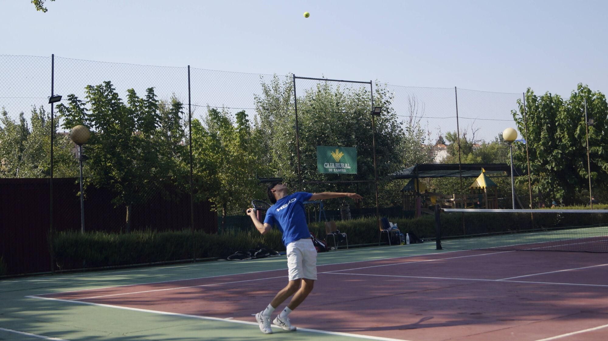 Final del Torneo de Tenis del Club Naútico de Zamora, en imágenes