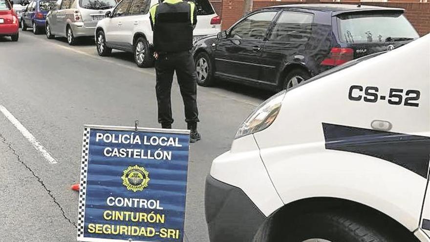 Agrede a policías locales y da una documentación falsa en Castellón