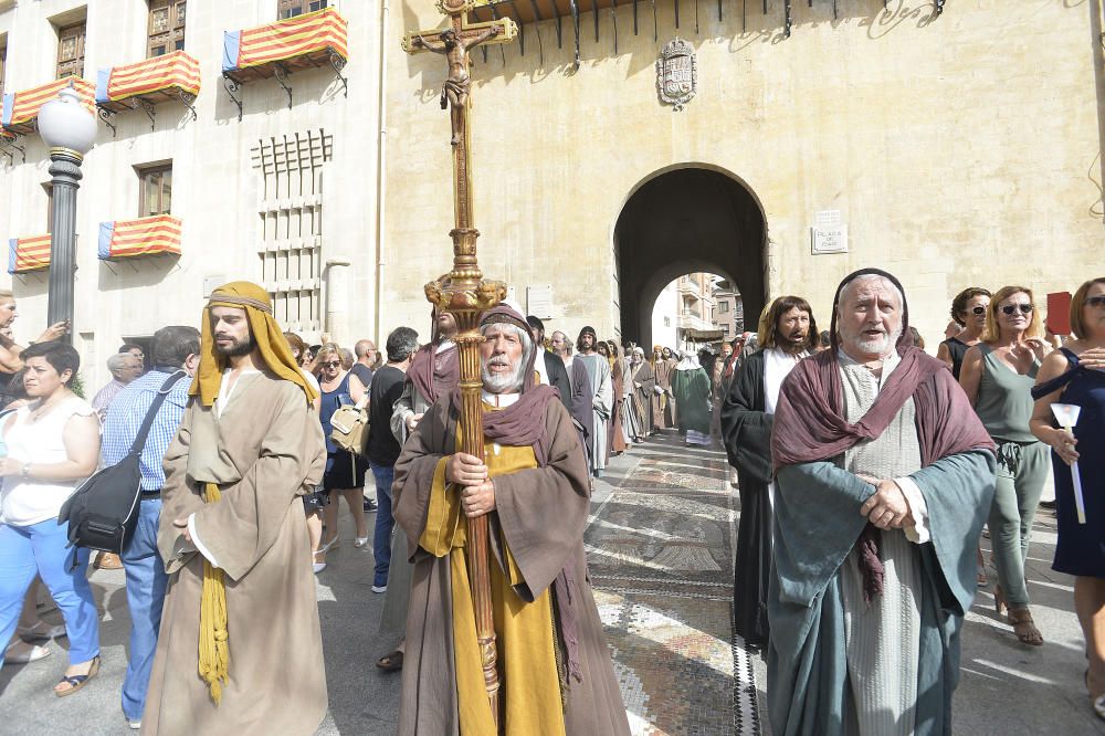 Procesión del entierro de la Virgen en Elche