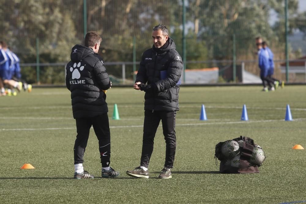 Entrenamiento del Real Avilés en Miranda