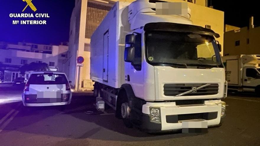 Detenido por robar gasoil de un camión en un aparcamiento en Canarias