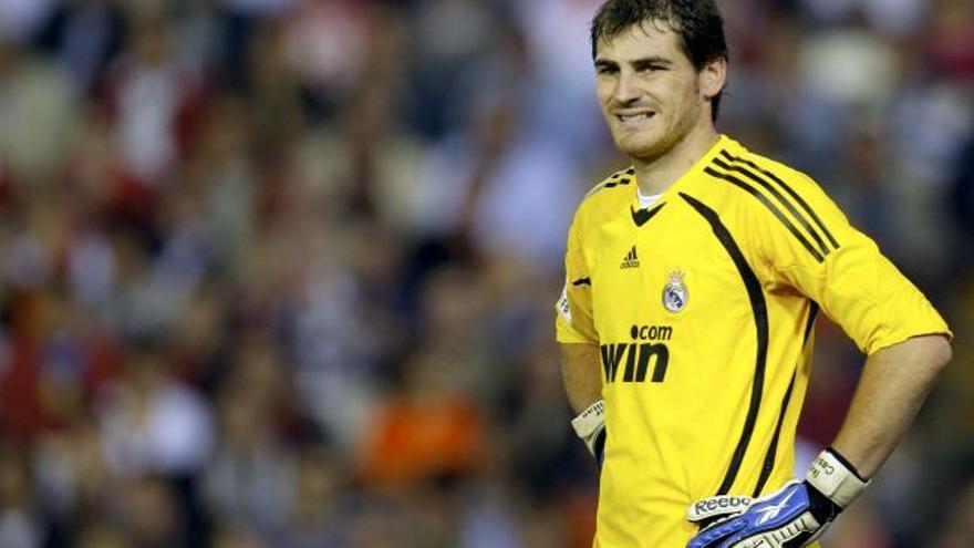 Iker Casillas, en su último encuentro de Liga que su equipo perdió por 3-0 en Mestalla.