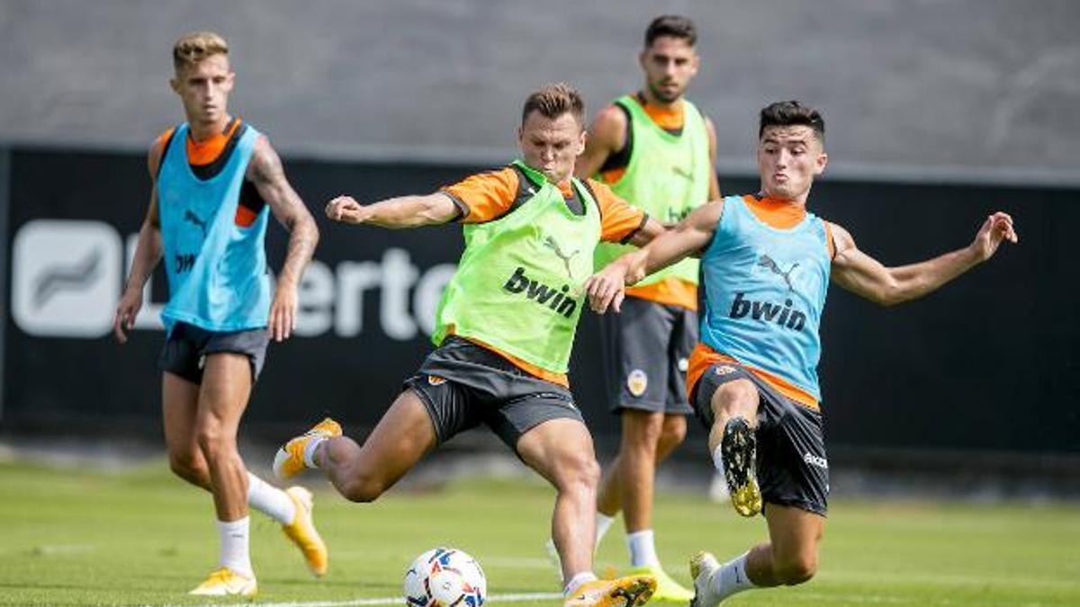 Un entrenamiento del Valencia CF