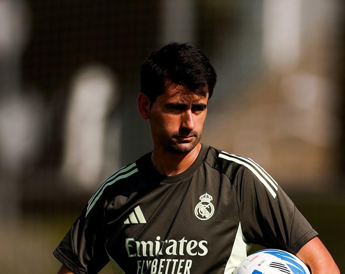 Pau Quesada, en un entrenamiento del Real Madrid