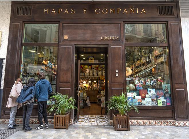 Librería de viajes Mapas y Compañía Málaga
