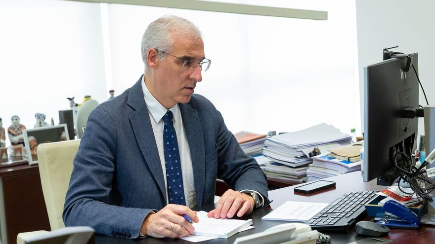 Galicia "acatará" el decreto de ahorro energético aunque lo rechaza y cuestiona el calado de sus medidas